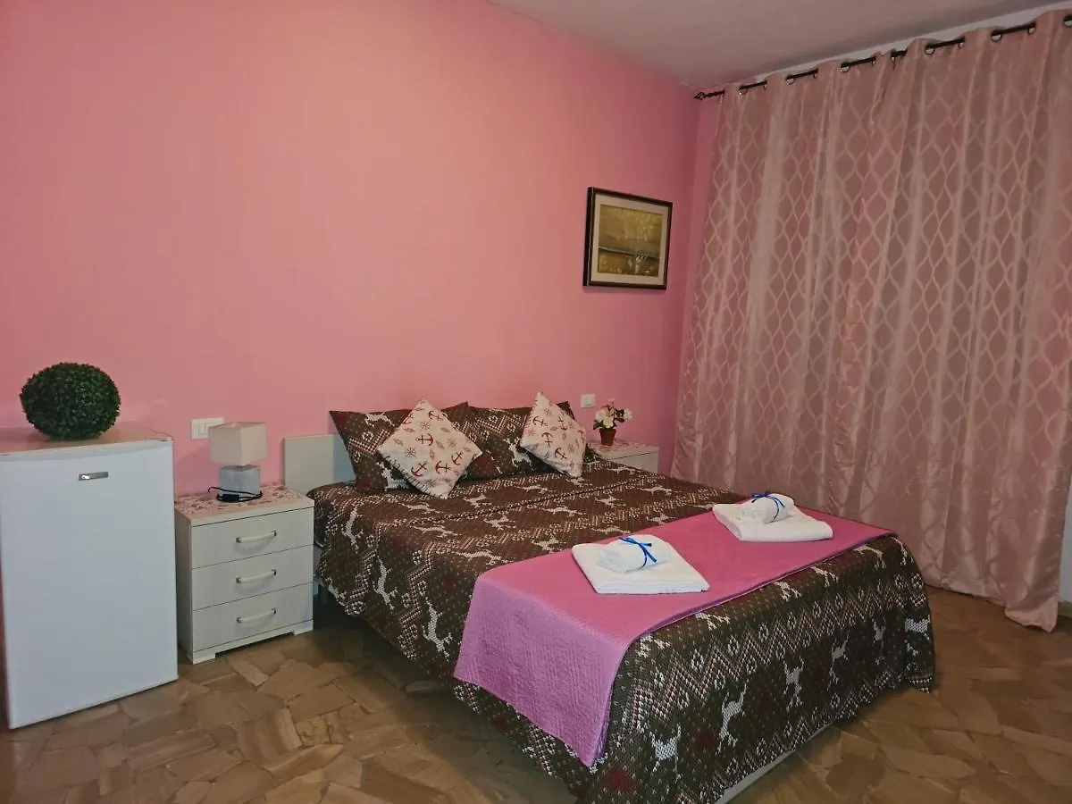 Ca Dei Fiori 1 Venezia Panzió Mestre 2*,  Olaszország
